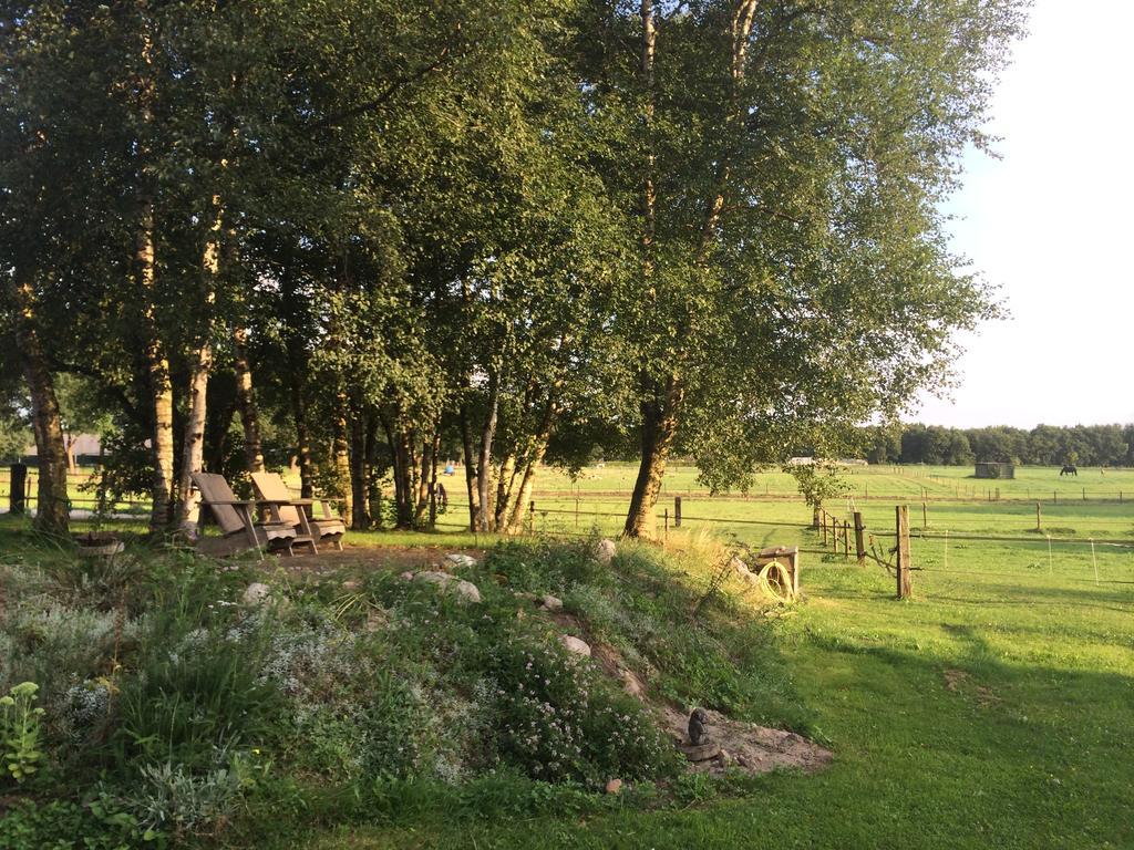 Slaopen En Stoet Bed & Breakfast Anderen Стая снимка