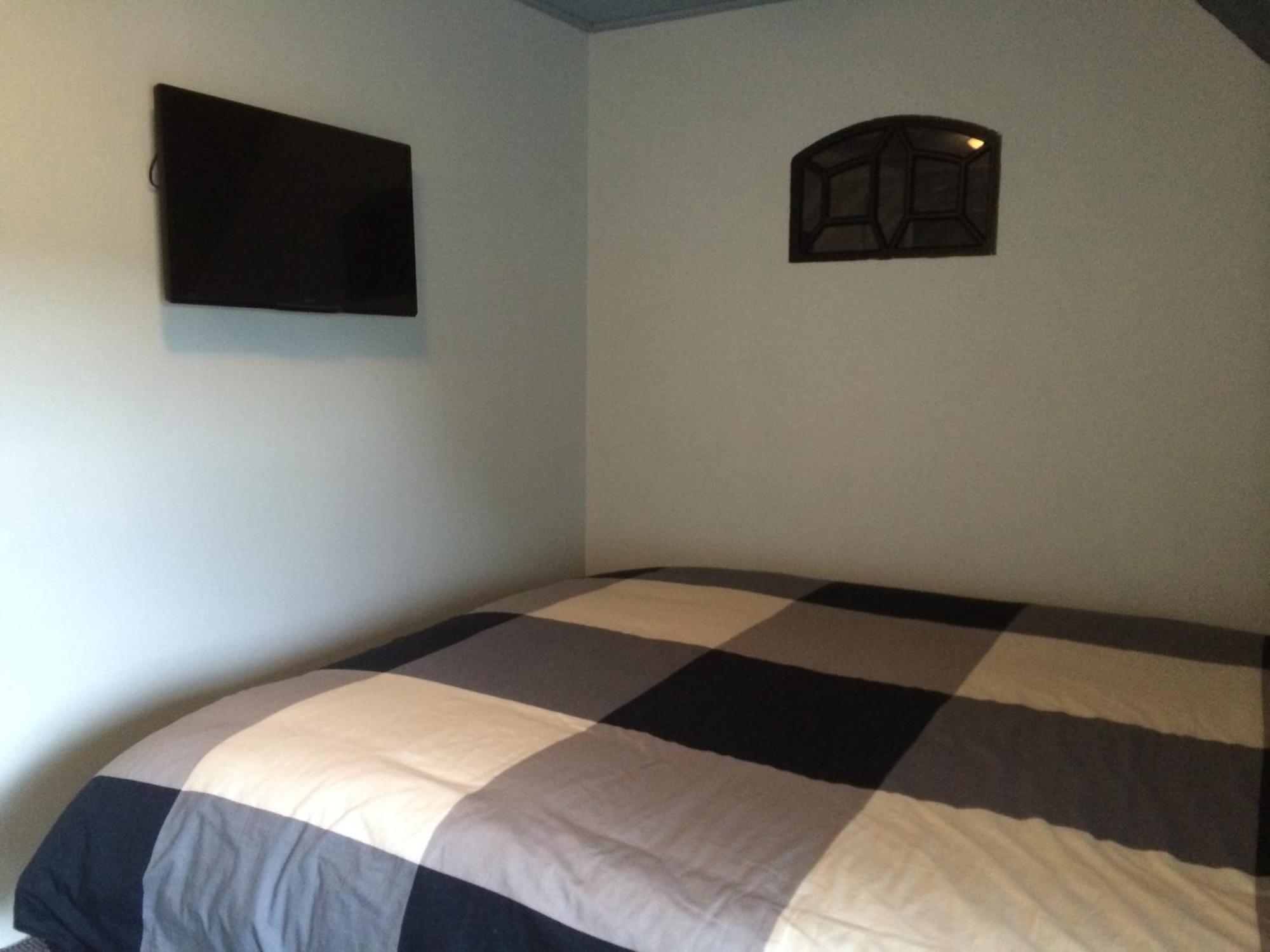 Slaopen En Stoet Bed & Breakfast Anderen Стая снимка